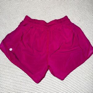 Women’s Lululemon shorts!
